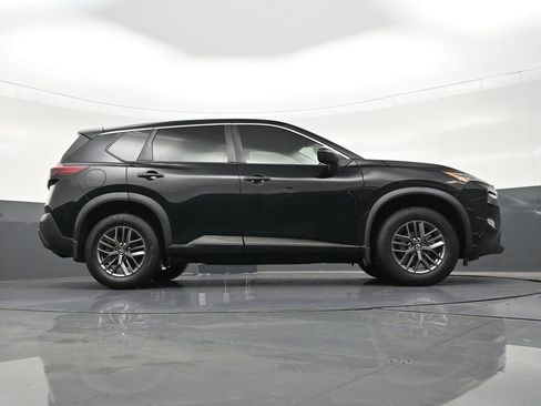 Used 2021 Nissan Rogue S image 29