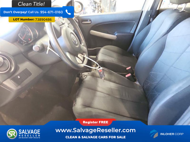 Used 2011 MAZDA MAZDA2 Sport FWD image 9