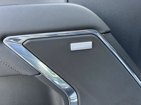 Used 2024 Chevrolet Silverado 1500 LT Trail Boss w/ Convenience Package II image 11