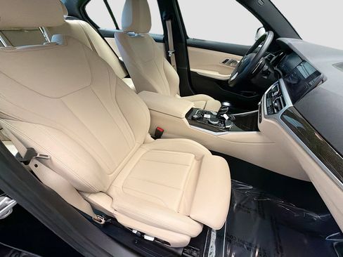 Used 2021 BMW 330e 330e iPerformance w/ Convenience Package image 15