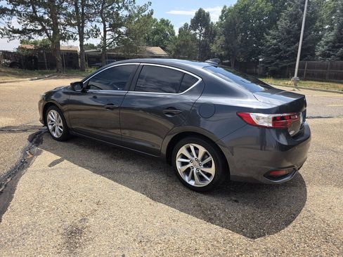 Used 2016 Acura ILX FWD image 3