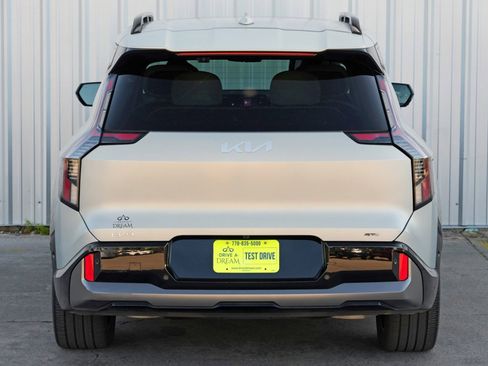 Used 2024 Kia EV9 GT-Line image 55