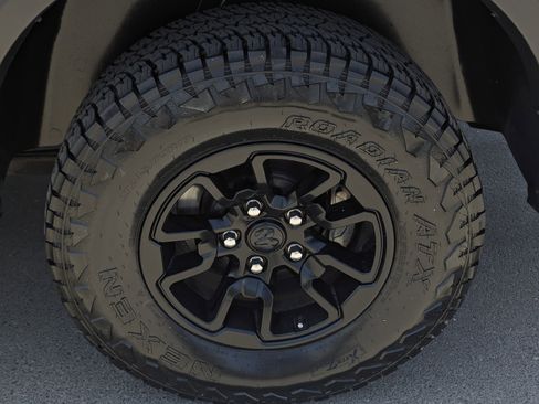Used 2017 RAM 1500 Rebel w/ Luxury Group AWD/4WD image 20