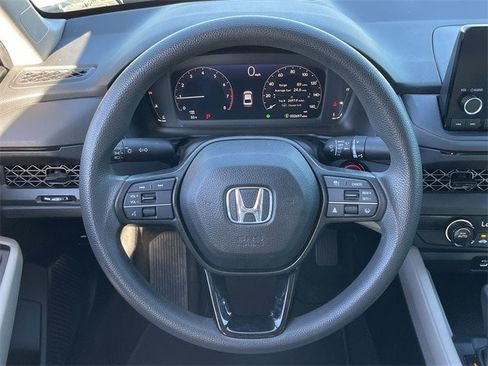 Certified 2023 Honda Accord LX image 11