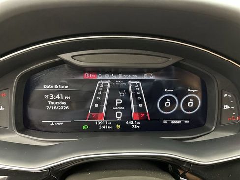 Certified 2024 Audi RS Q8 AWD/4WD image 15