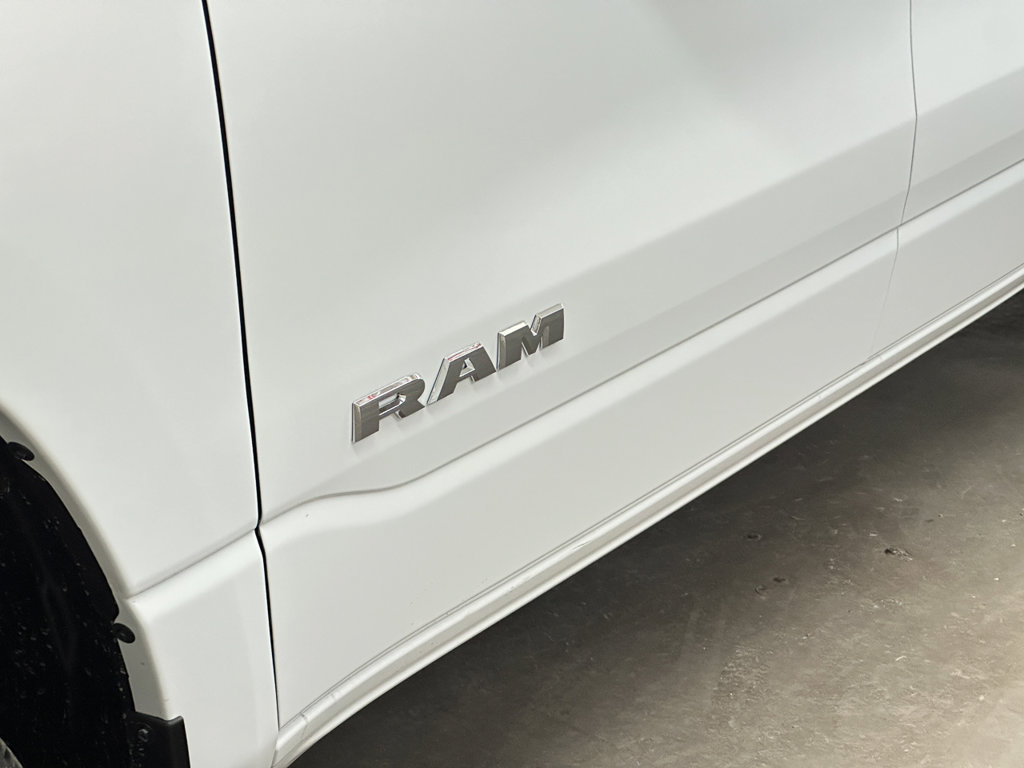 New 2026 RAM 1500 Tradesman AWD/4WD image 17