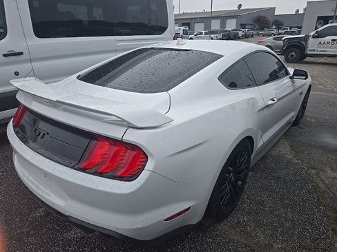 Used 2021 Ford Mustang GT Premium w/ GT Performance Package RWD image 6