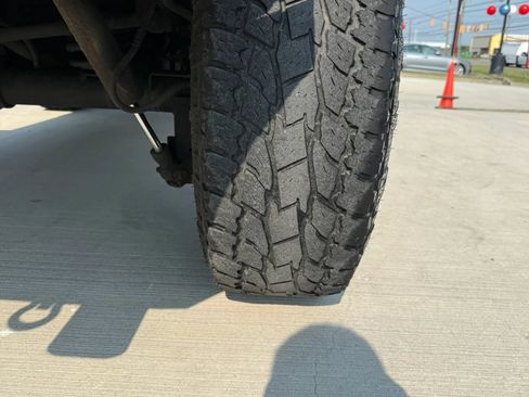 Used 2017 Jeep Wrangler Sport AWD/4WD image 32