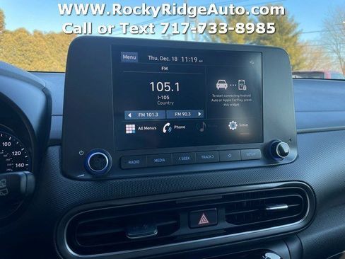 Used 2023 Hyundai Kona SEL image 17