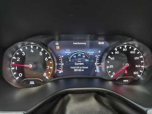 Used 2024 Jeep Compass Latitude w/ Altitude Special Edition AWD/4WD image 18