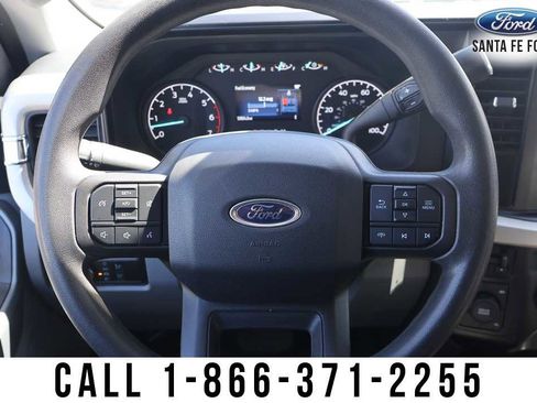 Used 2024 Ford F250 XLT image 39