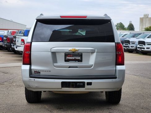 Used 2015 Chevrolet Suburban LT AWD/4WD image 13