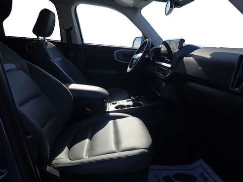 Used 2025 Ford Bronco Sport Badlands image 16