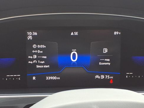 Certified 2023 Volkswagen Tiguan SE FWD image 24
