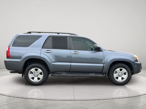 Used 2006 Toyota 4Runner SR5 RWD image 6