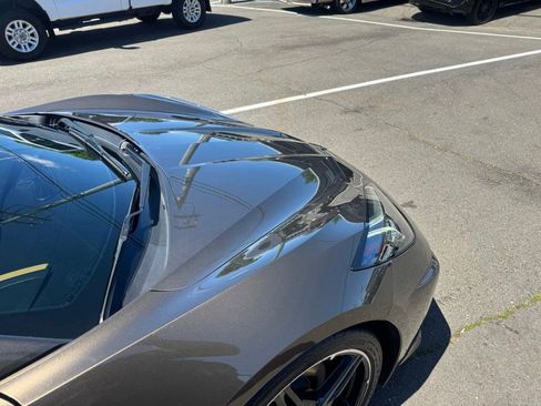 Used 2020 Chevrolet Corvette Stingray Preferred Cpe w/ 2LT Preferred Equipment Group RWD image 11