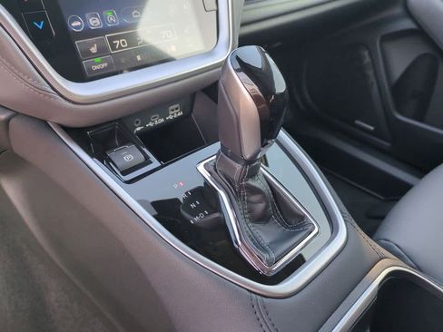 Certified 2025 Subaru Outback Onyx Edition image 32