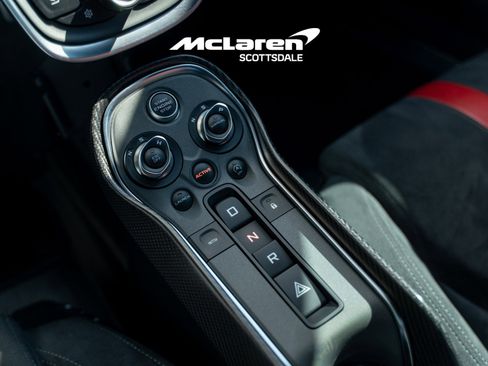Used 2020 McLaren 620R image 46