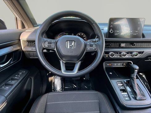 Certified 2026 Honda CR-V Sport image 8