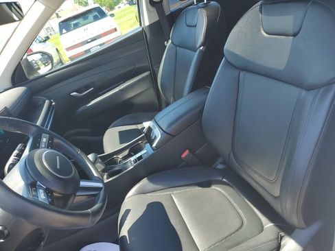 Certified 2025 Hyundai Tucson SEL AWD/4WD image 17