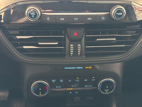 Used 2025 Ford Escape Active image 49