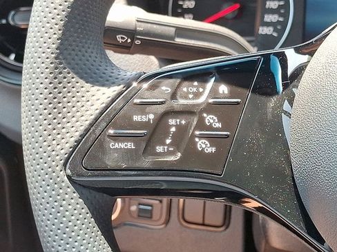 Used 2025 Mercedes-Benz Sprinter 2500 image 19