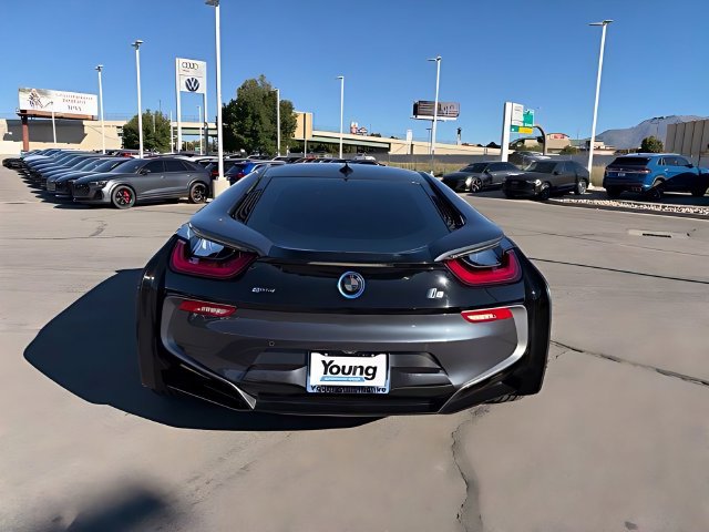 Used 2017 BMW i8 AWD/4WD image 5