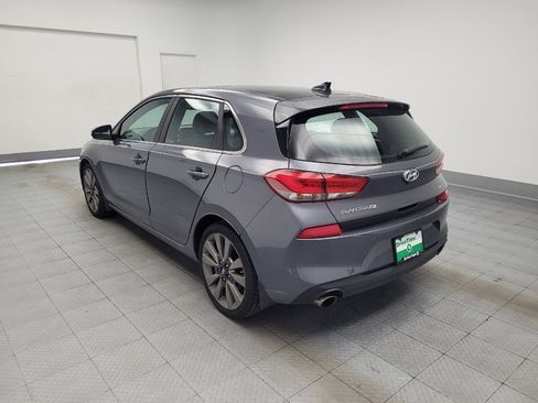 Used 2018 Hyundai Elantra GT Sport w/ Sport Tech Package 04 FWD image 5