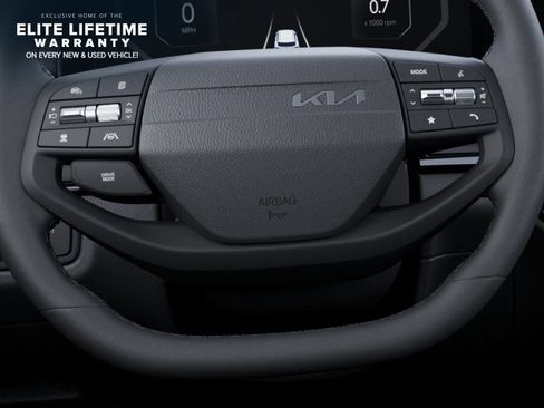 New 2026 Kia Sportage SX FWD image 23