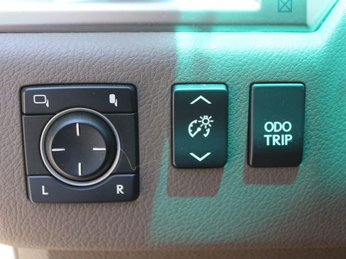 Used 2013 Lexus GX 460 w/ Comfort Plus Pkg AWD/4WD image 29