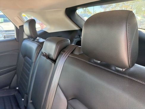 Used 2019 Ford Edge SEL w/ Equipment Group 201A image 11