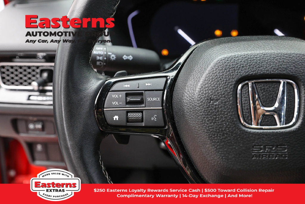 Used 2025 Honda Civic Sport image 16