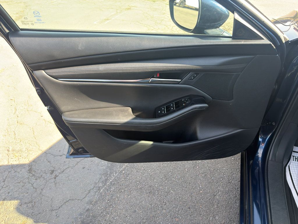 Used 2024 MAZDA MAZDA3 s FWD image 18