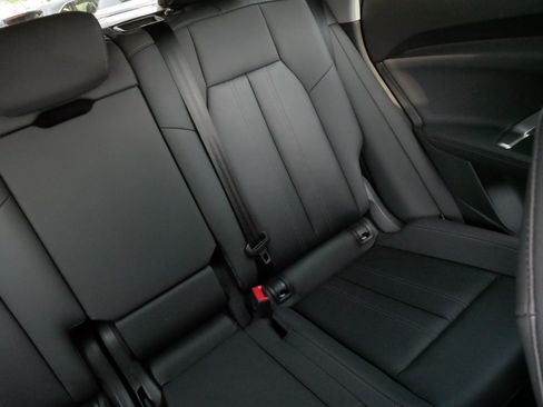 Used 2025 Audi Q5 Premium Plus w/ Premium Plus AWD/4WD image 14