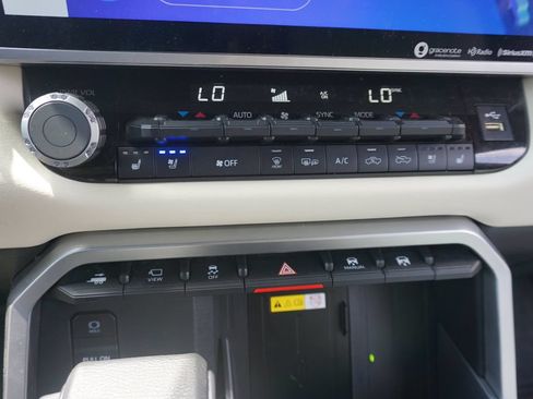 Used 2022 Toyota Tundra 1794 Edition w/ Advanced Package AWD/4WD image 13