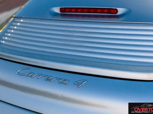 Used 2000 Porsche 911 Carrera RWD image 33