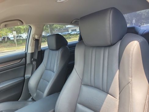 Used 2022 Honda Accord Sport Special Edition image 18
