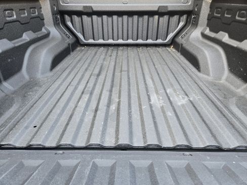 Used 2026 Chevrolet Colorado LT w/ LT Convenience Package image 23