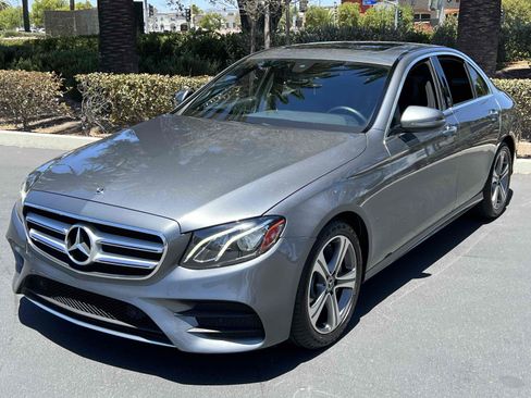 Used 2020 Mercedes-Benz E 350 Sedan image 24