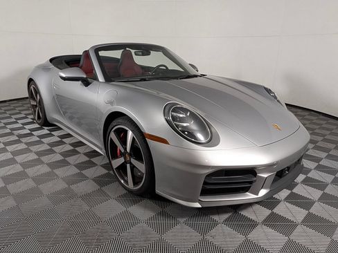 Used 2025 Porsche 911 Carrera S RWD image 9