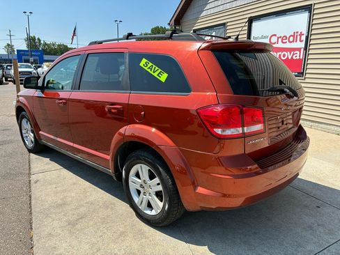 Used 2012 Dodge Journey FWD image 7