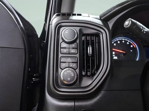 Used 2024 GMC Sierra 1500 Pro w/ Graphite Edition AWD/4WD image 18