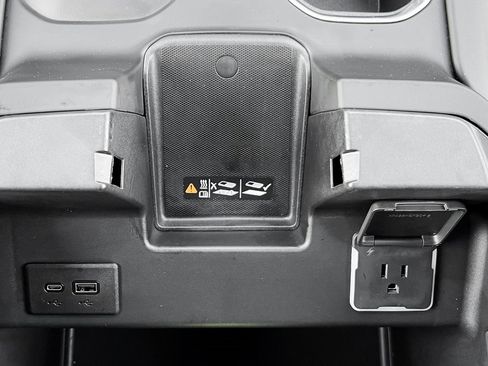 Used 2025 GMC Sierra 2500 Denali Ultimate image 30