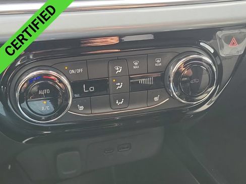 Certified 2024 Chevrolet Trax LT w/ Driver Confidence Package FWD image 16