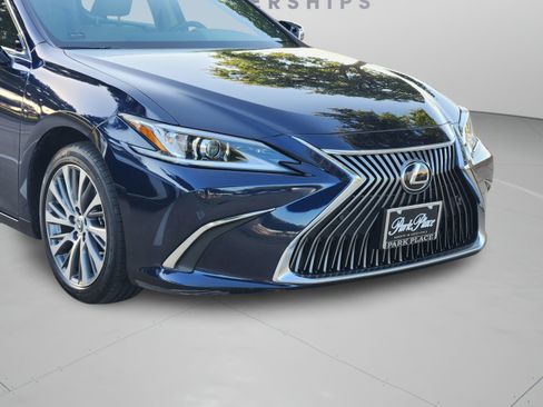 Used 2019 Lexus ES 350 w/ Premium Package FWD image 38