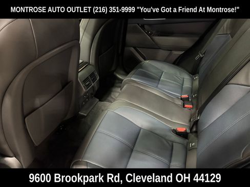 New 2026 Land Rover Range Rover Velar Dynamic SE image 32