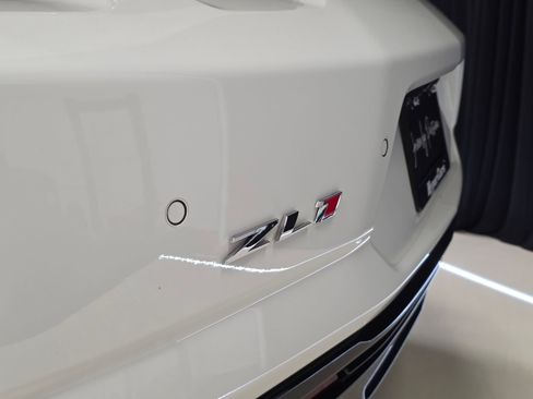 Used 2021 Chevrolet Camaro ZL1 RWD image 60