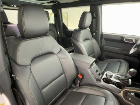 New 2025 Ford Bronco Badlands w/ Sasquatch Package image 31