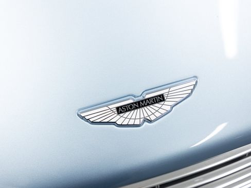 Used 2016 Aston Martin Vanquish Volante RWD image 15