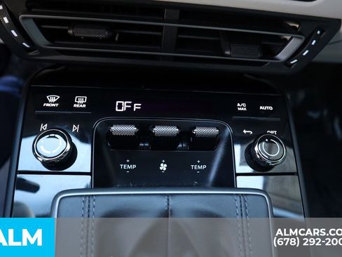 Used 2024 Porsche 911 Carrera GTS w/ Premium Package image 30